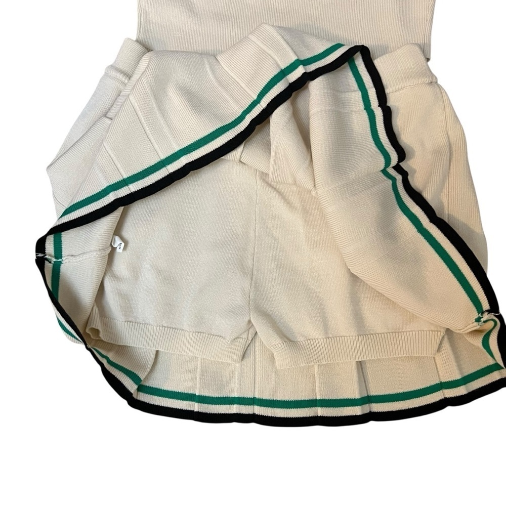 Daisy|Girls 2-Piece Knit Set -Polo Top & Pleated Skort- Cream/Ivory -Size S - Picture 4 of 10